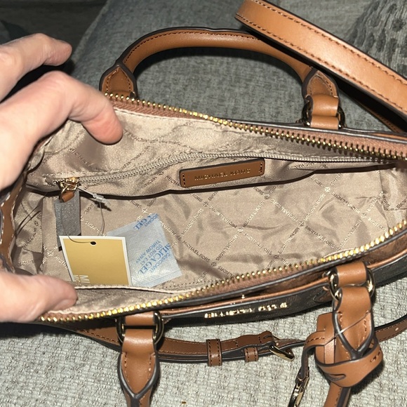 Michael Kors Austen Brown/MK Handbag- Shoulder Strap and Handles NEW - Picture 5 of 8